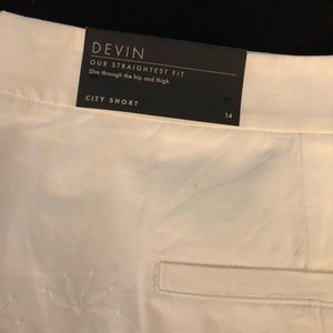 Ann Taylor Shorts - Ann Taylor Devin White eyelet shorts Ann Taylor Shorts - Ann Taylor Devin White eyelet shorts